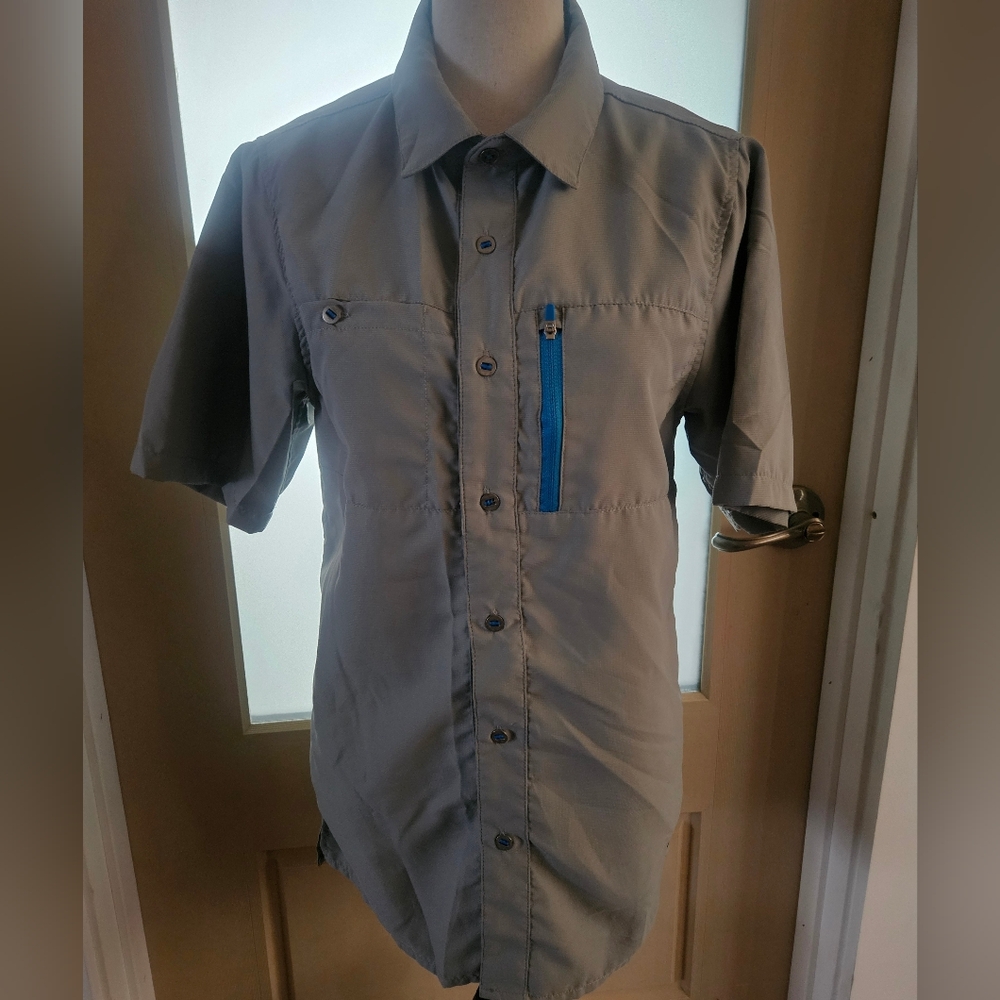 Gray Button Down Shirt with Blue Accent